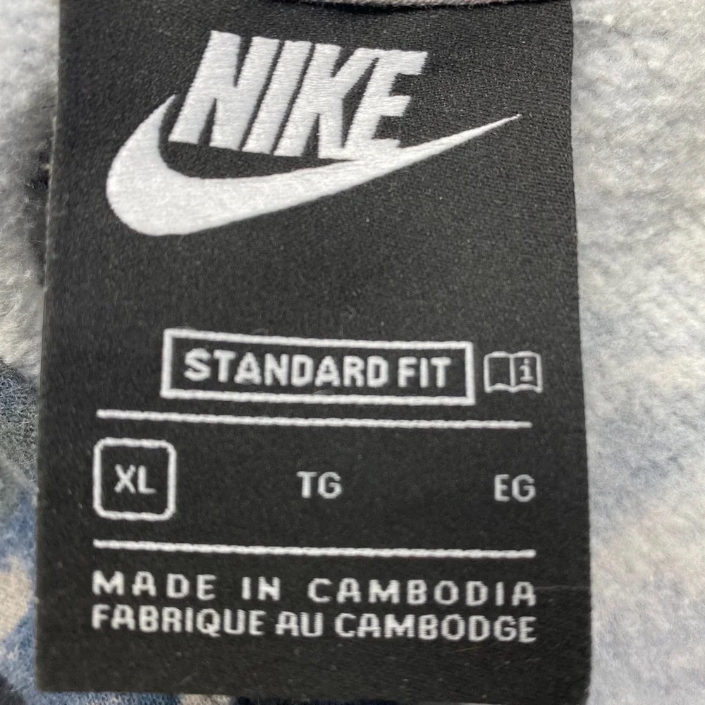 Nike Youth Boys XL Fleece Pullover Hoodie Sweatshirt‎ Black Gray Camo